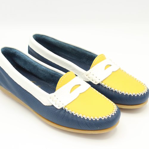 mocassino artigianale da donna in pelle blu bianco giallo, sfoderato, fondo gomma